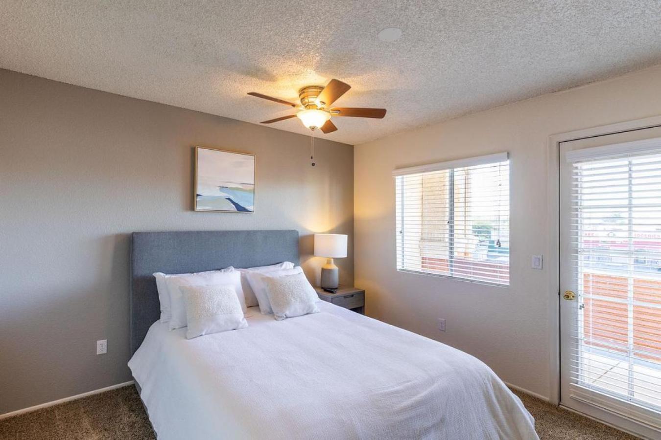 Landing Modern With Amazing Amenities * Tucson
